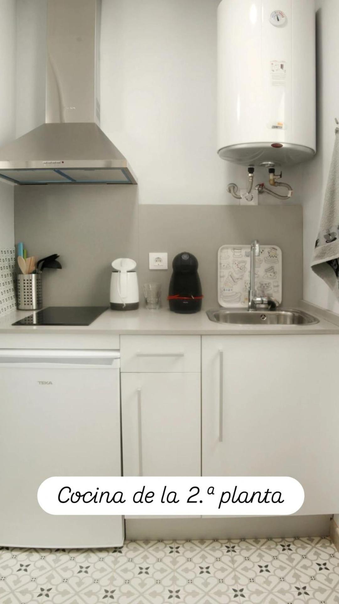 Apartamentos en la Plaza Doña Elvira, 7 Sevilla Exterior foto