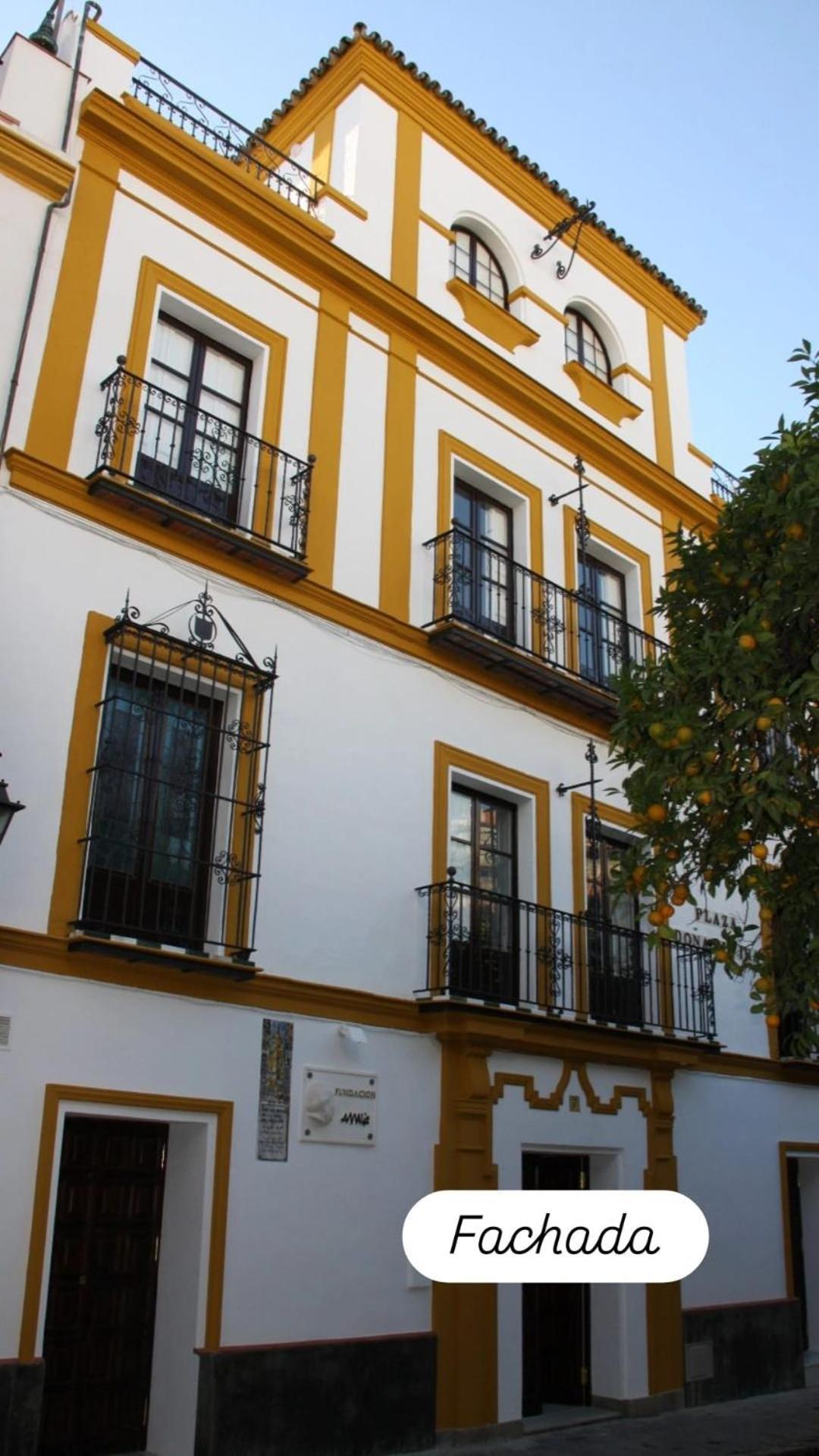 Apartamentos en la Plaza Doña Elvira, 7 Sevilla Exterior foto