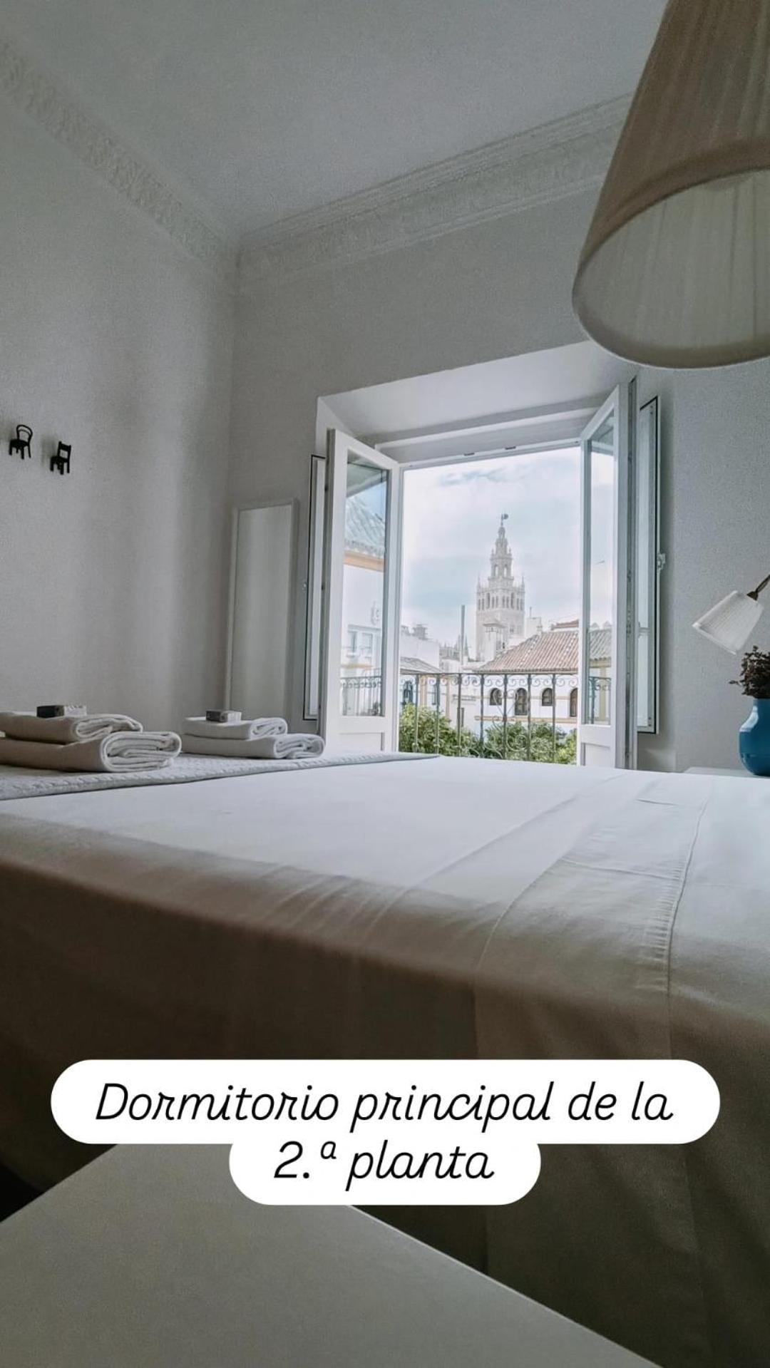 Apartamentos en la Plaza Doña Elvira, 7 Sevilla Exterior foto